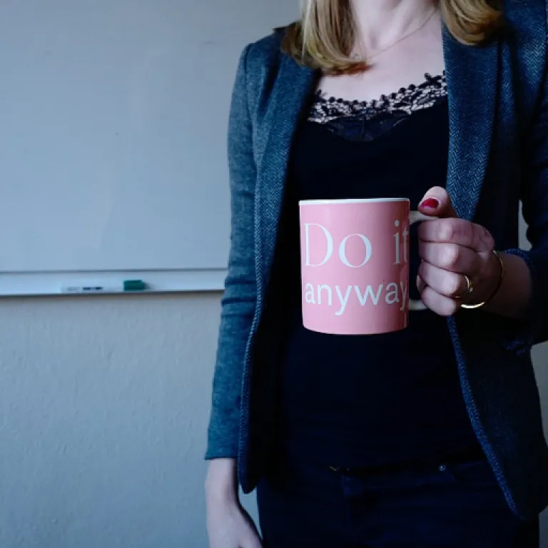 Réussir l’acquisition de médias digitaux : stratégies et pièges à éviter